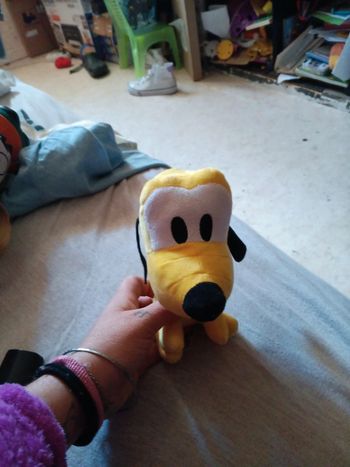 Peluche pluto 15cm env