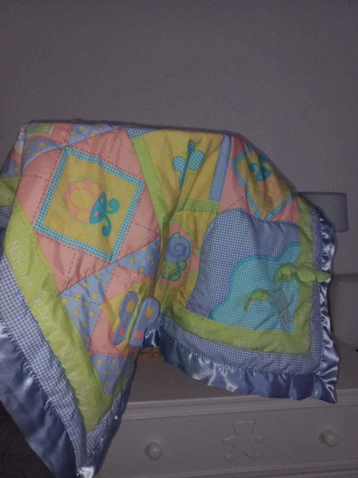 Tapis d'éveil Fischer Price Doux rêves papillons et 3 peluches hochet assorties état neuf - photo numéro 7