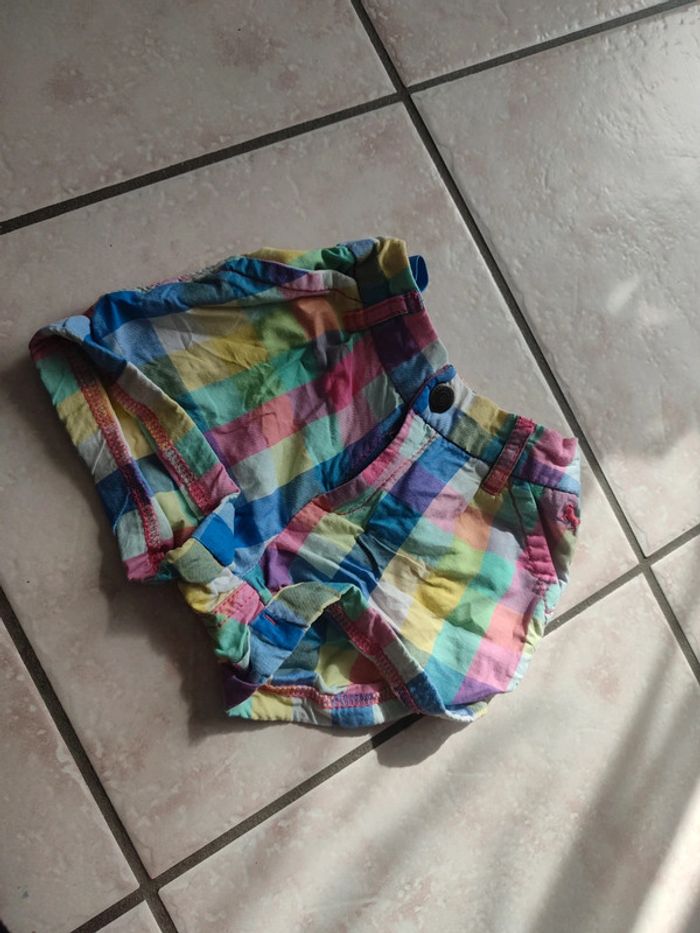 Short H&M 104 cm