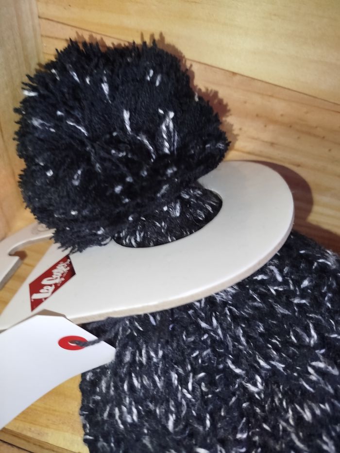 Bonnet hiver ❄️ Mixte t.u avec pompon - photo numéro 3