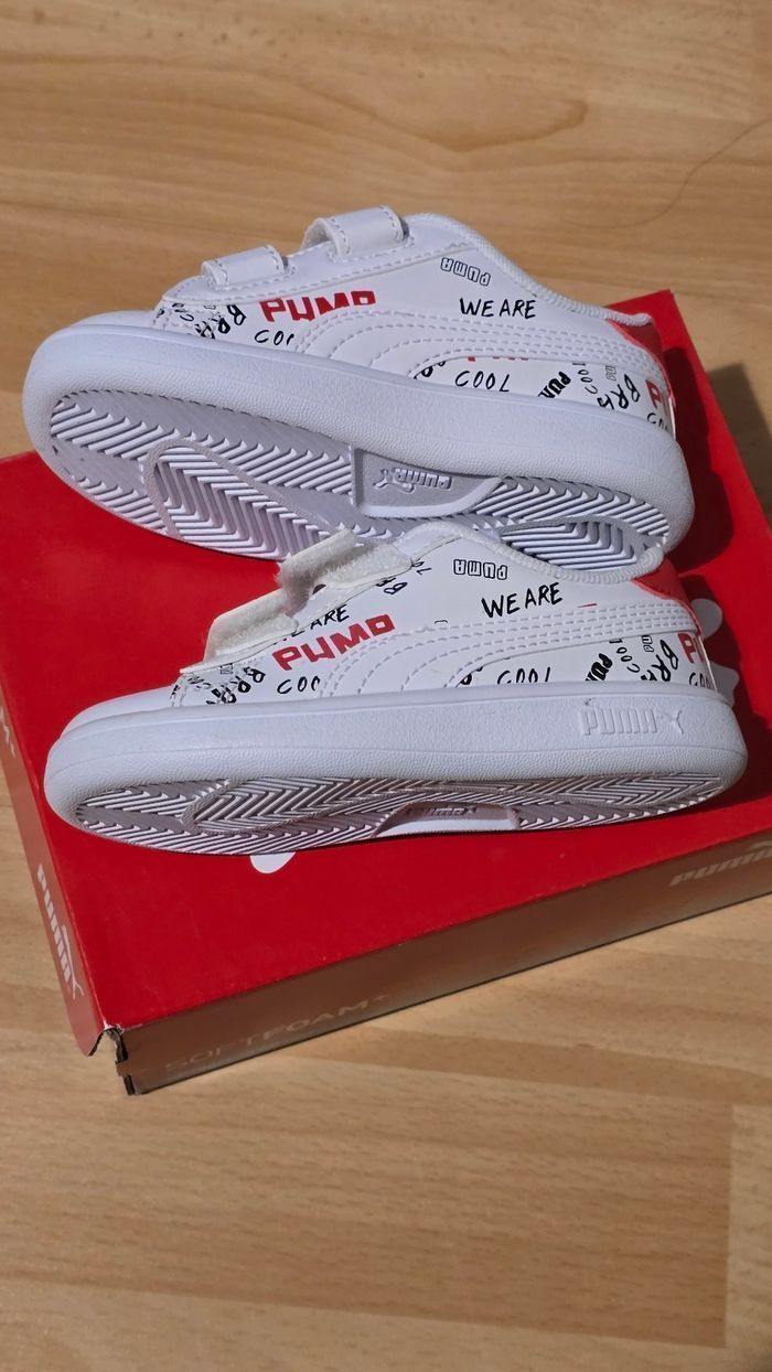NEUVES (non portées)🏷 ⚘️⚘️🤩😍 superbes baskets mixtes PUMA pointure 23 🤩😍⚘️⚘️⚘️ - photo numéro 6