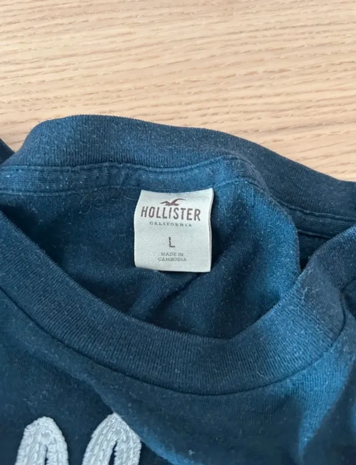 Teeshirt Hollister taille S - photo numéro 3