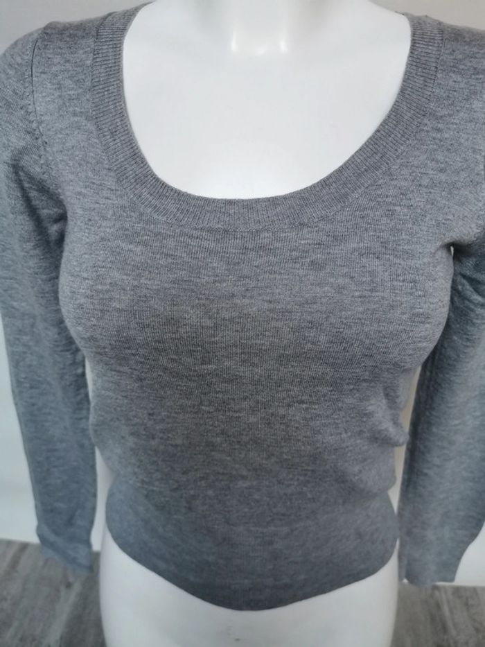 Pull court col rond Pimkie taille 34 - photo numéro 2