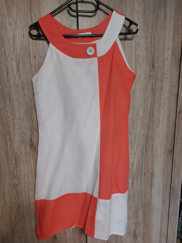 Robe bicolore géométrique
