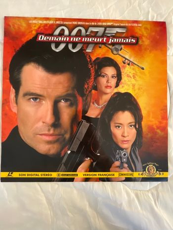 Demain ne meurt jamais - Laser Disc