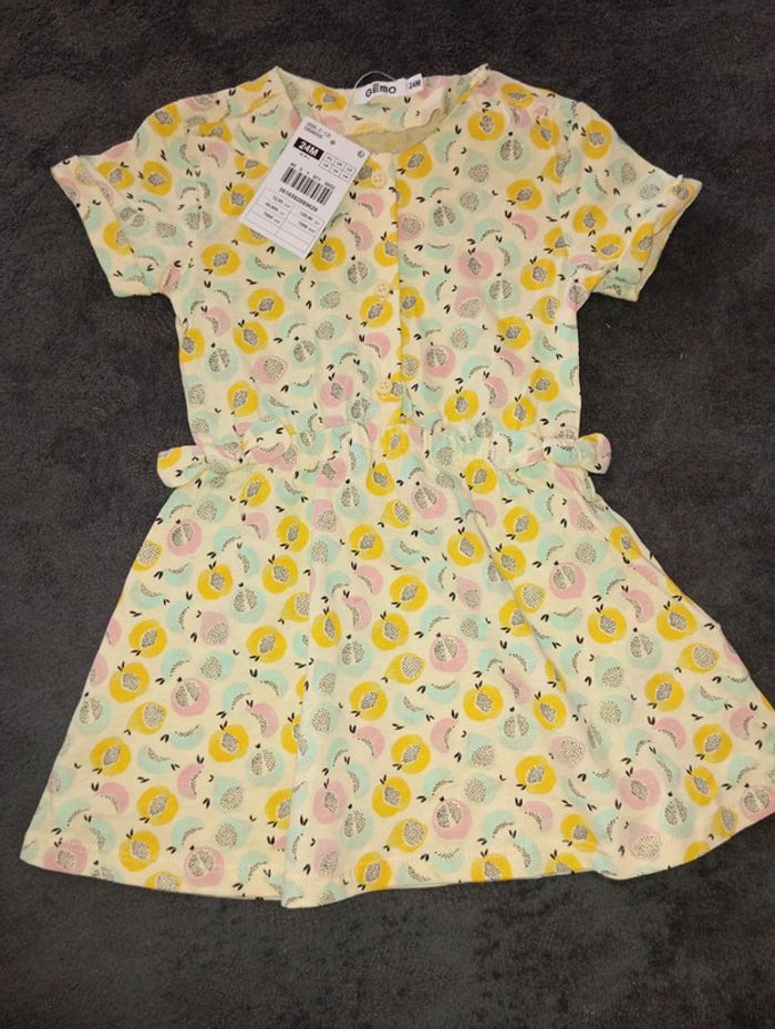 Robe 24 mois