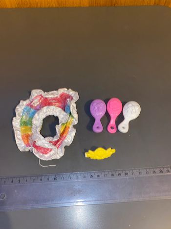 Accessoires Little pony petit hasbro poney brosse robe cape brush barrette