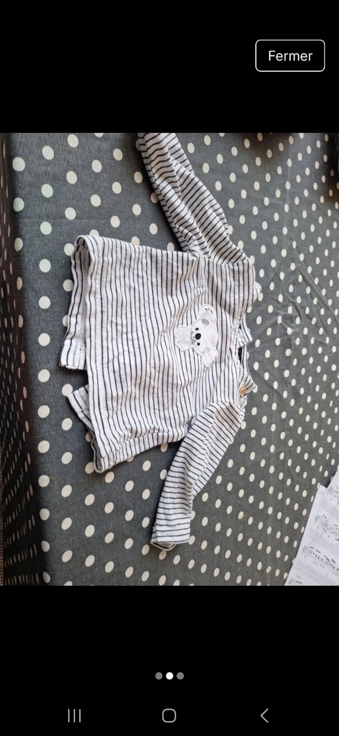 Ensemble pantalon + tee shirt 1 mois - photo numéro 2