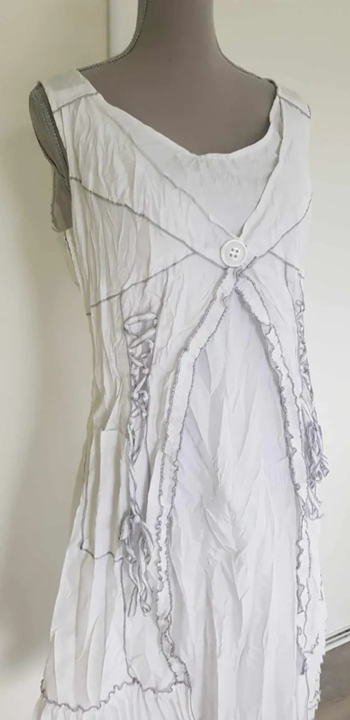 Robe effet froissé - photo numéro 2