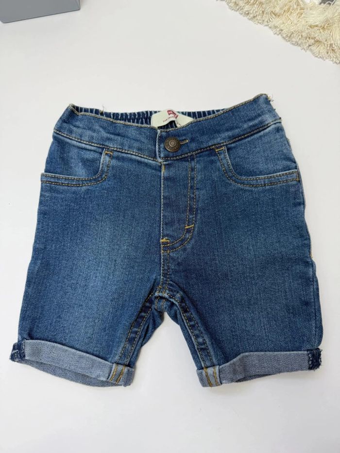 Short en jeans Levi's bébé garçon taille 6 mois comme neuf