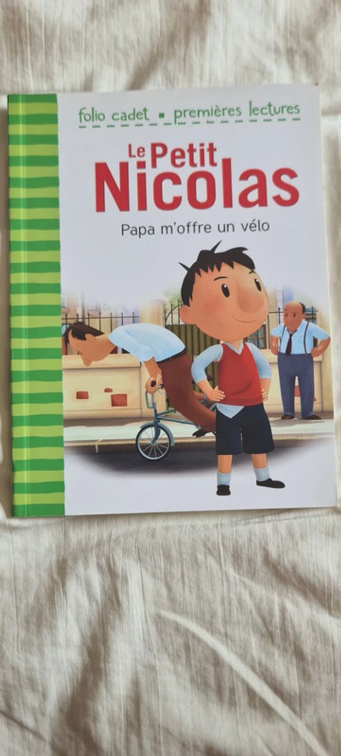 Le Petit Nicolas - Papa m'offre un vélo 🚲