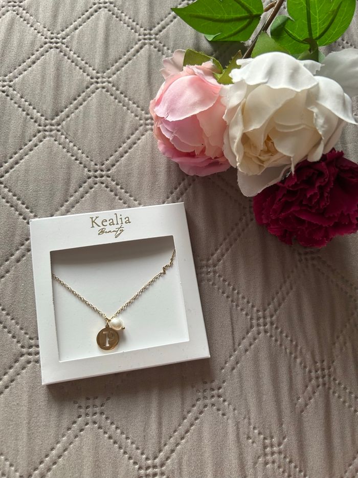 Collier Kealia Beauty initiale P - Acier Chirurgical 316L & Perle d’eau douce - photo numéro 3
