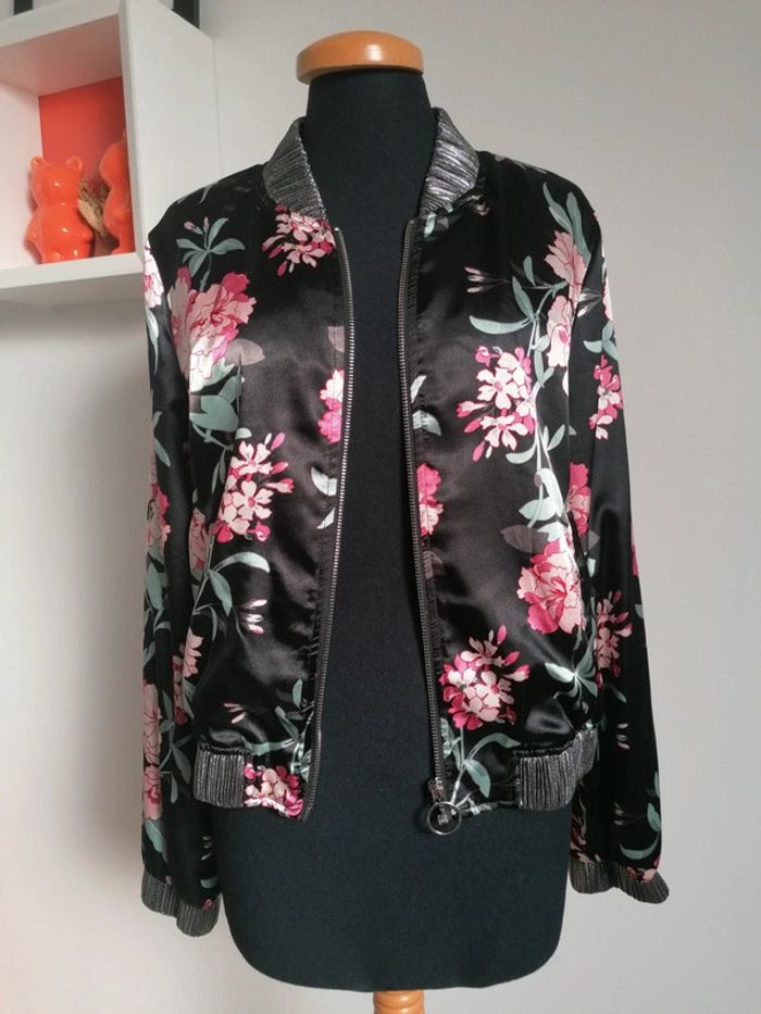 Blouson teddy imprimé fleuri Jennyfer taille M Jennyfer Beebs