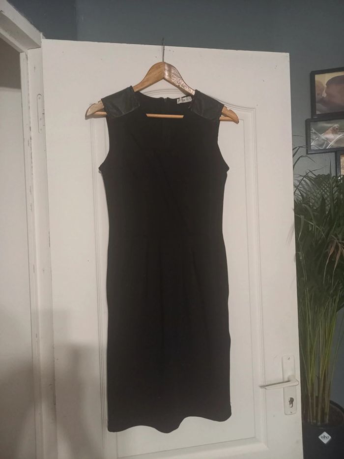 Petite robe noire