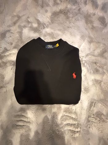 Pull Ralph Lauren noir taille M