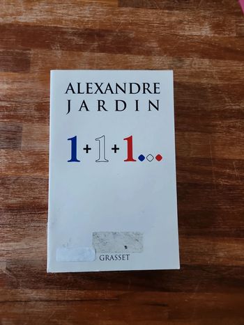 Livre : 1+1+1..