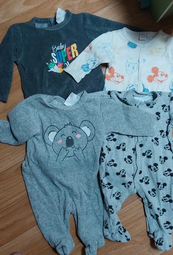 Lot 4 pyjamas 3 mois