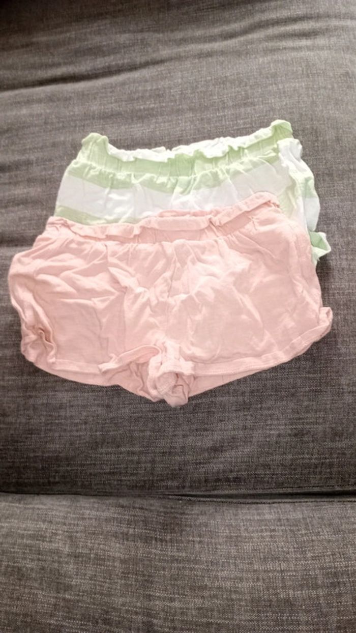 Lot de 2 shorts 5ans