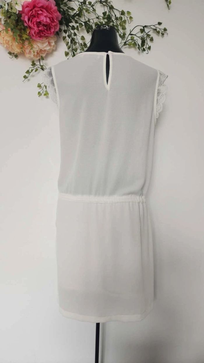 Robe dentelle fluide été col V 🎀 Taille S 🎀 - photo numéro 2