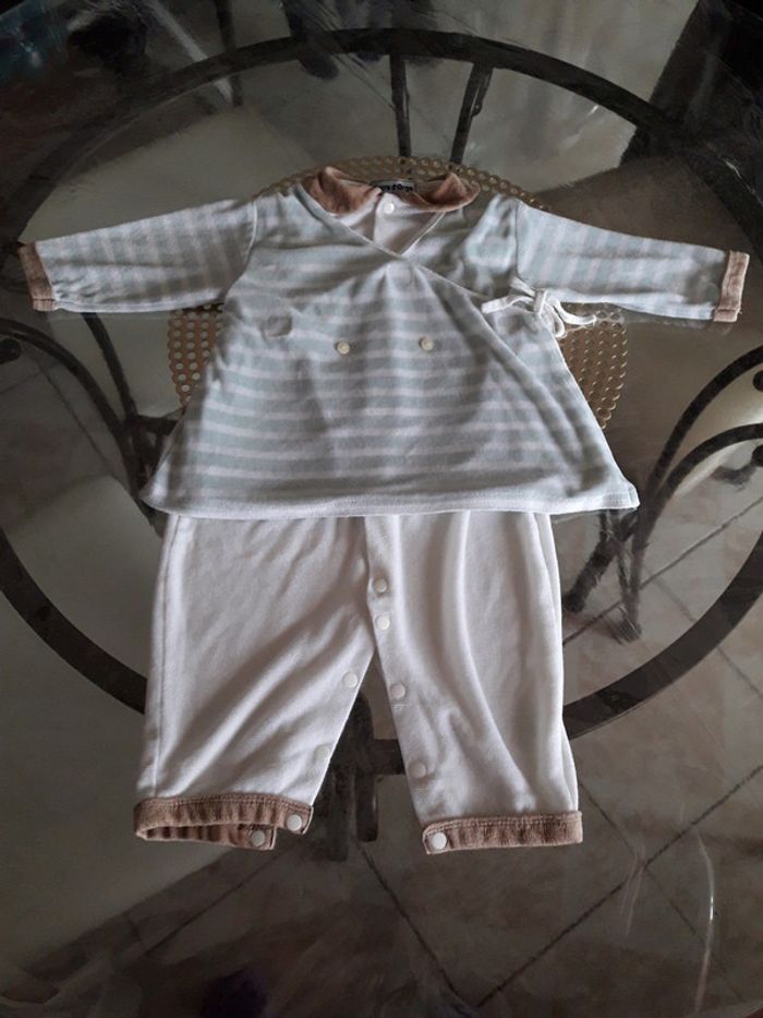 Lot 2 grenouillères 2 pyjamas - photo numéro 3