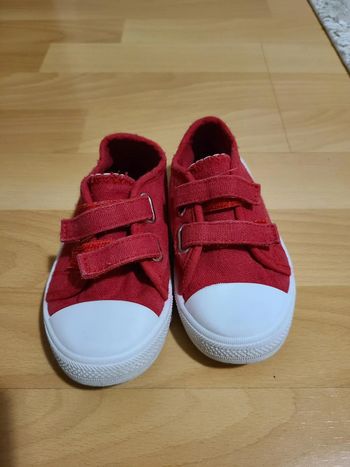 Chaussures rouge en toile à scratch • pointure 25