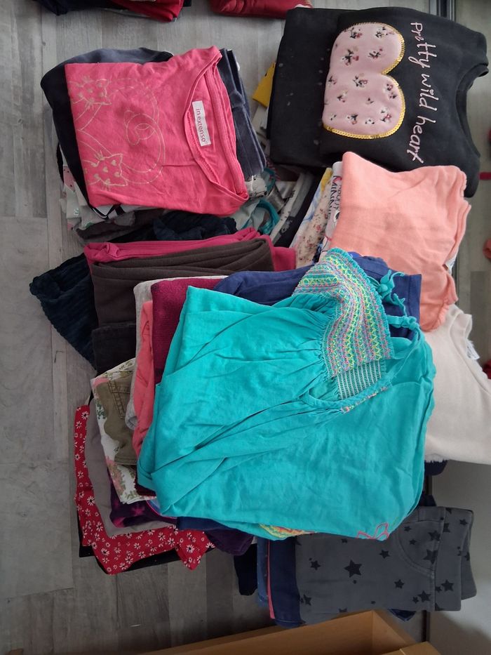 Gros lot de vêtements fille