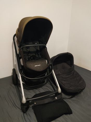 Poussette Lila bébé confort et sa nacelle Amber