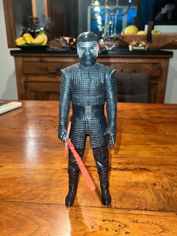 Figurine Kylo Ren star wars