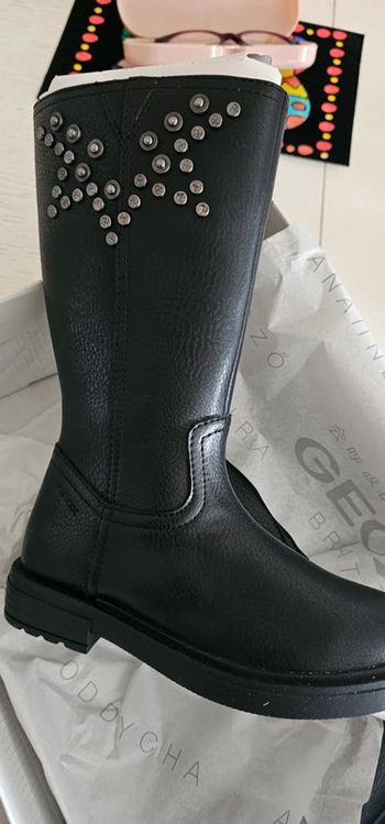 Bottes cuir geox neuves taille 28