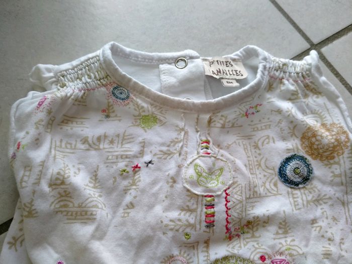 Joli petit ensemble tee shirt blanc et short marron. Bébé 6 mois - photo numéro 14