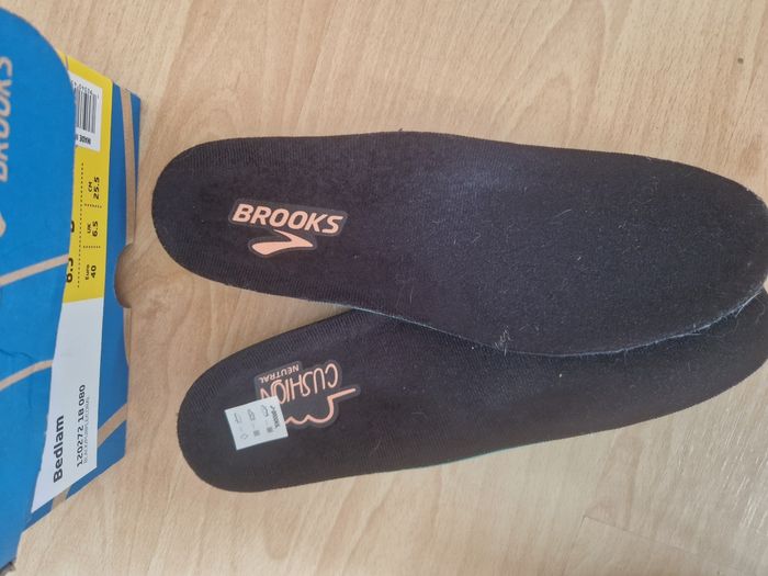 Baskets running brooks beldam taille 40 - photo numéro 8