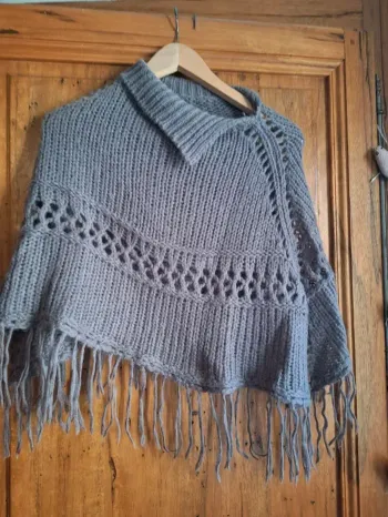 Poncho /cape monoprix