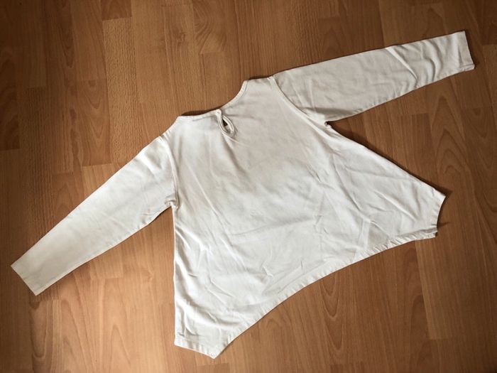 Joli T-shirt blanc ML T. 8 ans fille Neuf avec étiquette - photo numéro 2