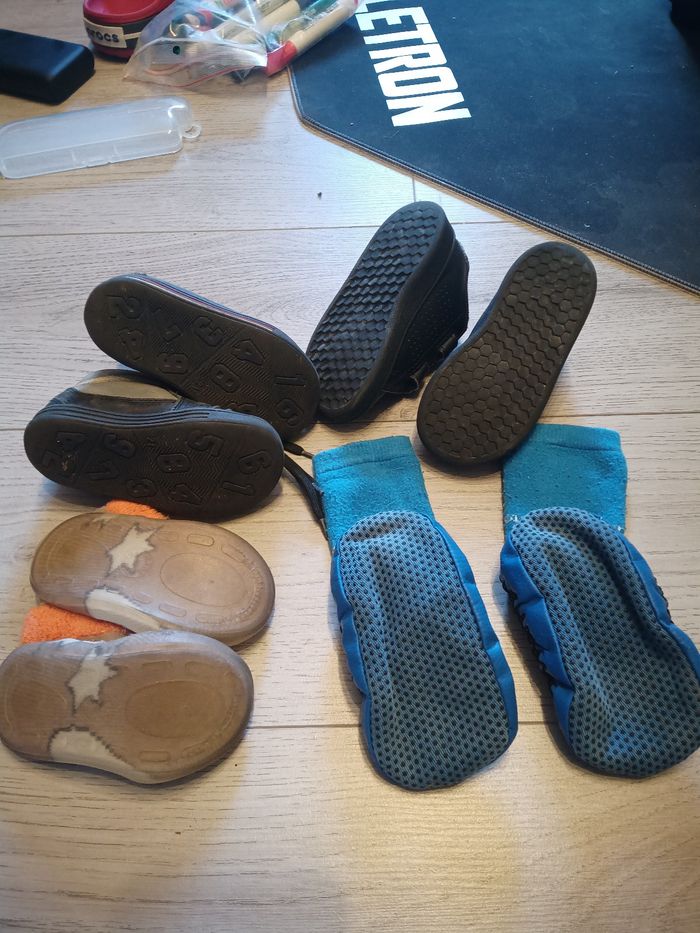 Lot chaussures - photo numéro 2