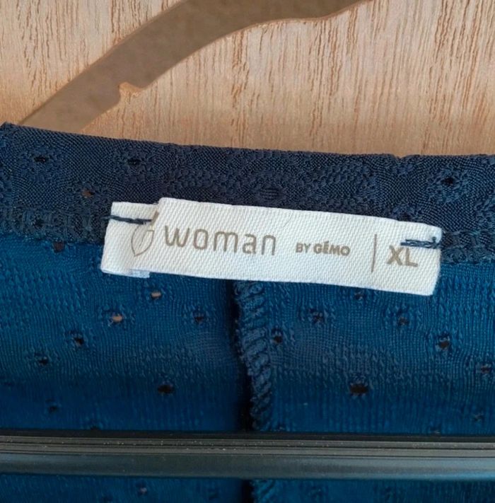 Blouse bleu marine en maille ajourée - T 42 - Nœud à la taille Woman By Gemo - photo numéro 7