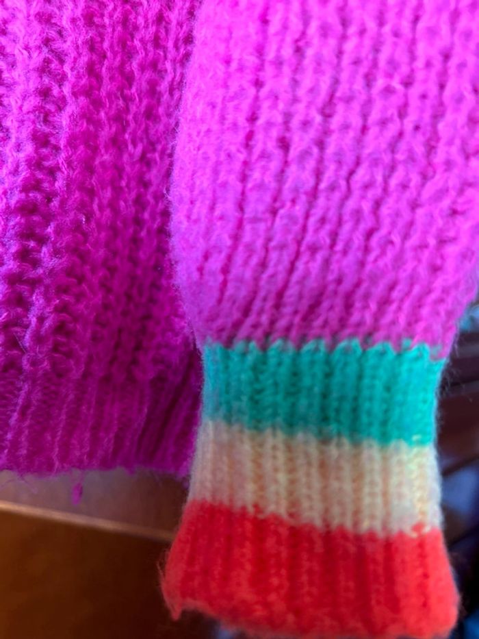 Pull rose col v Carla Giannini taille unique - photo numéro 4