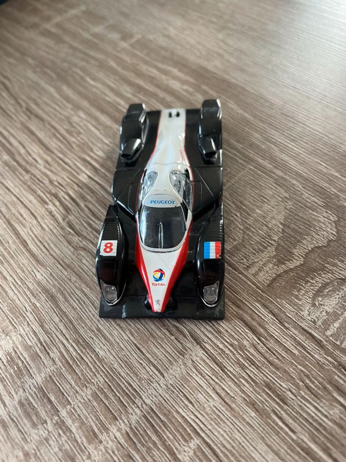Très jolie voiture de courses 908 🥰 peugeot norev