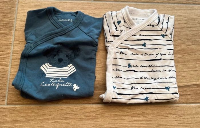 Lot vêtements/pyjamas bébé fille 1 mois - photo numéro 3