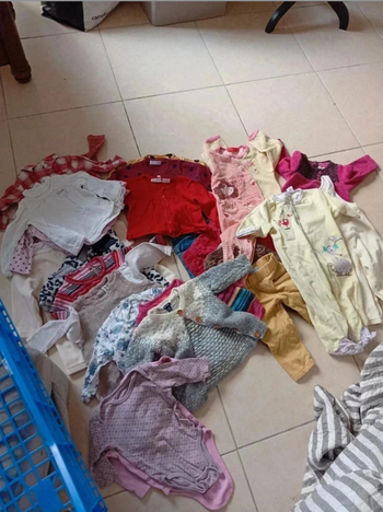 Lot vêtements fille 9 mois