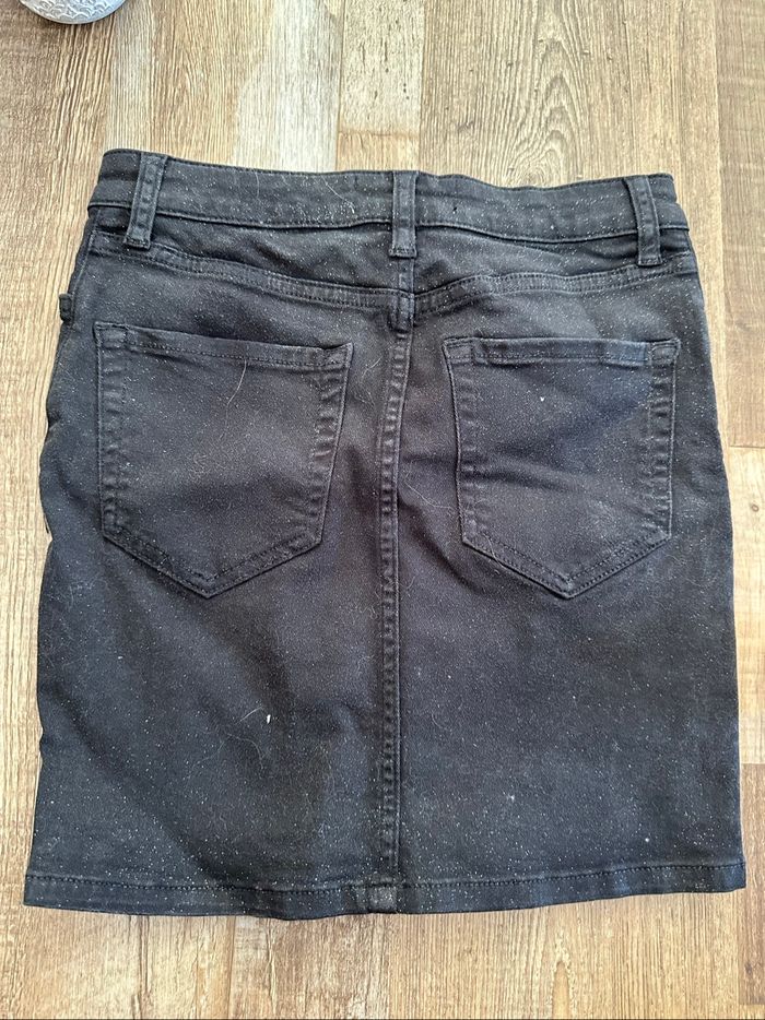 - Jupe - Taille XS / 34 - Très bon état - photo numéro 2