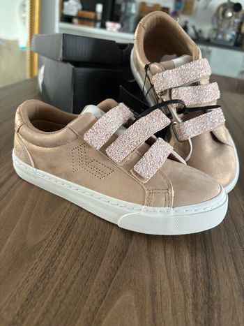 Baskets fille