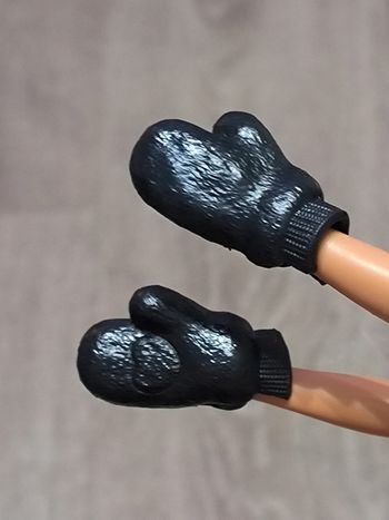 Mattel barbie gants Cutie reveal chouette