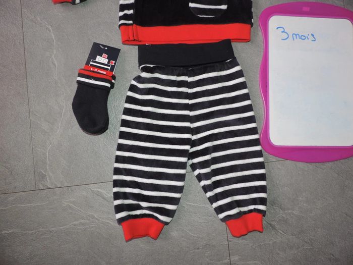 ensemble taille 3 mois - photo numéro 3