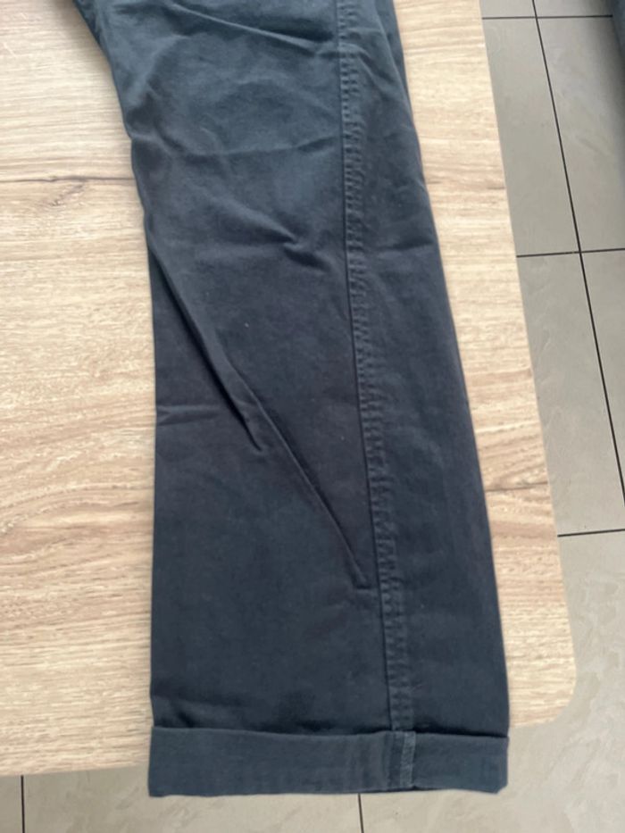 Superbe pantalon Teddy Smith taille 38 neuf avec étiquette - photo numéro 2