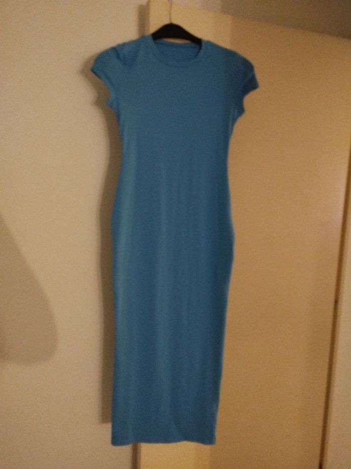 Robe longue neuve