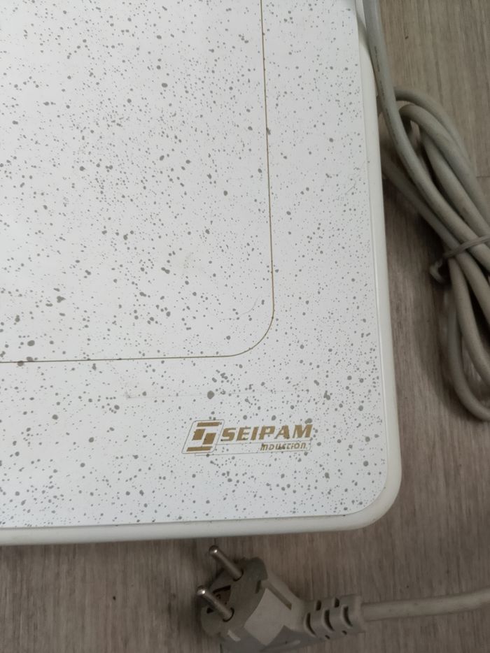 Plaque induction en céramique Seipam - photo numéro 2