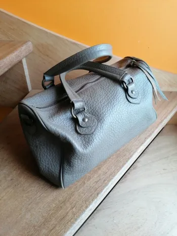 Sac à main cuir véritable Maurizio Taiuti
