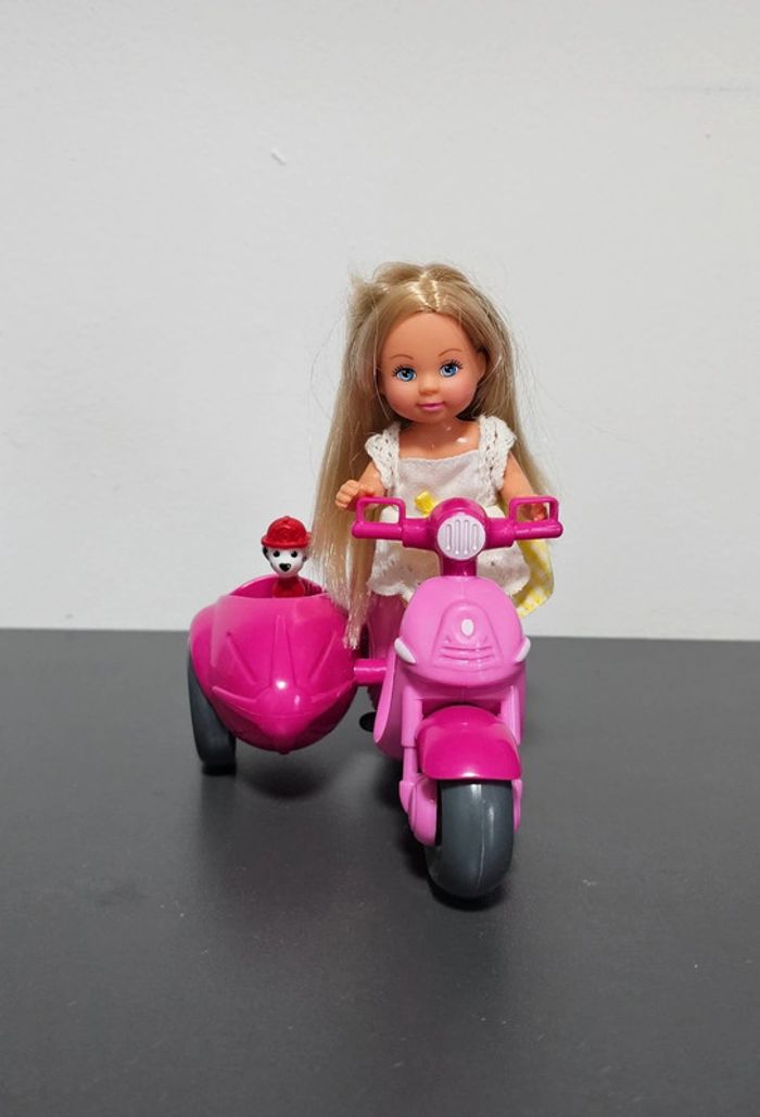 Poupée Evi love et son scooter - photo numéro 2