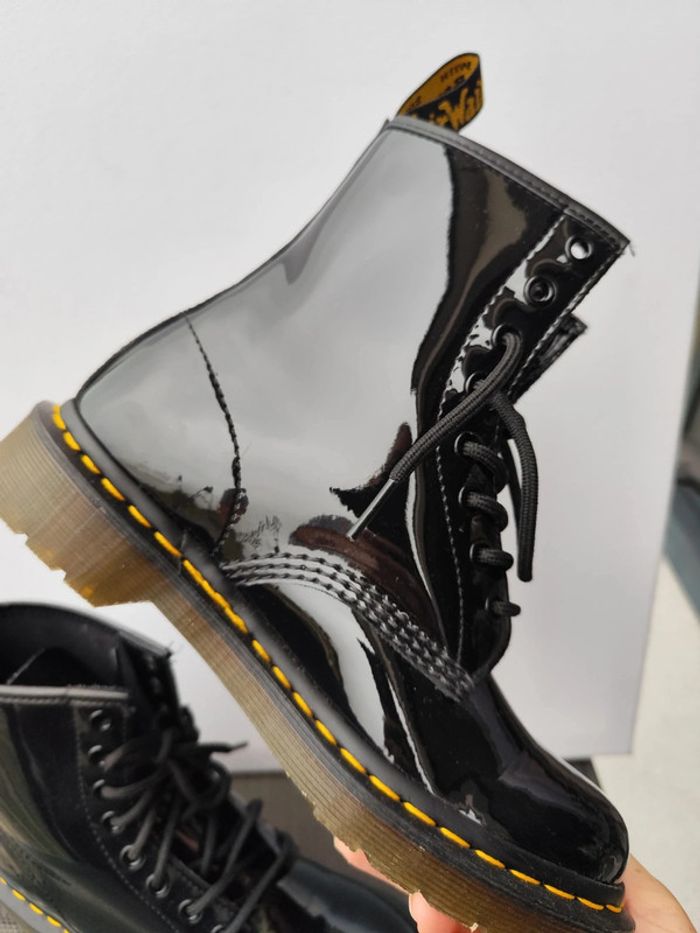 Doc Martens 1460 vernies - photo numéro 3