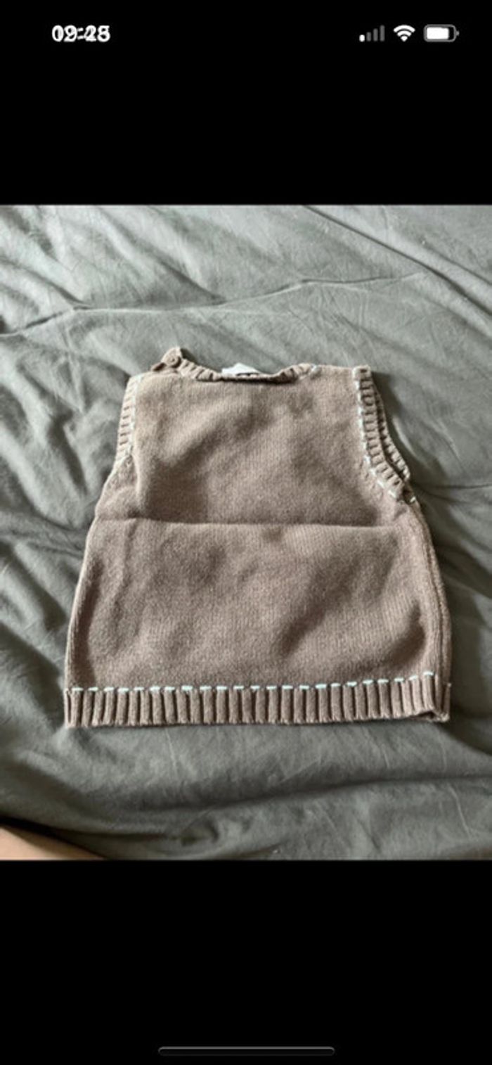 Pull sans manche 12 mois - photo numéro 2